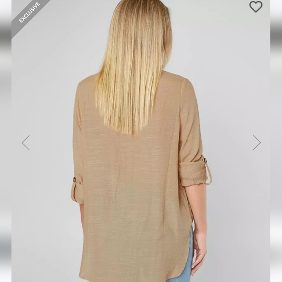 LIKE NEW! Oversized Long Sleeve Beige Blouse by Buckle~ Size XS - Picture 3 of 10